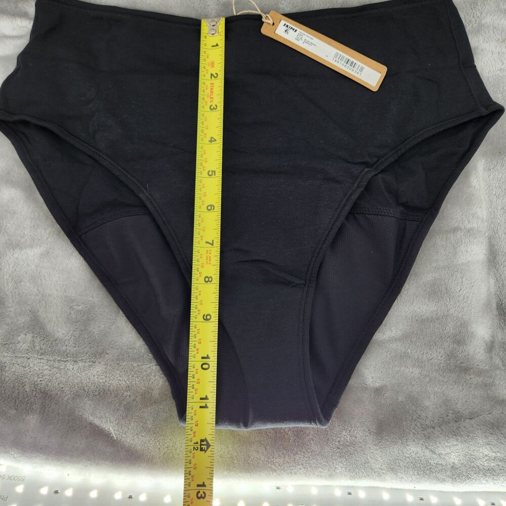 Skims Medium Obsidian Period Panties‎ Brief NWT - Picture 8 of 10